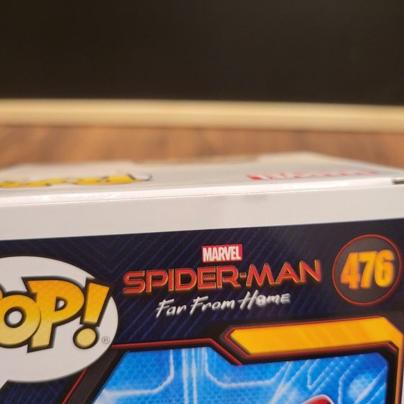 Marvel Spider-Man Far From Home Spider-Man (Stealth Suit, Goggles Up) Excl Pop - Picture 8 of 11